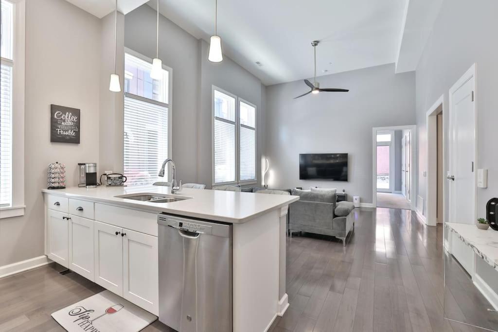**New Modernlux Best Otr Condo *Park Onsite** Цинциннати Экстерьер фото